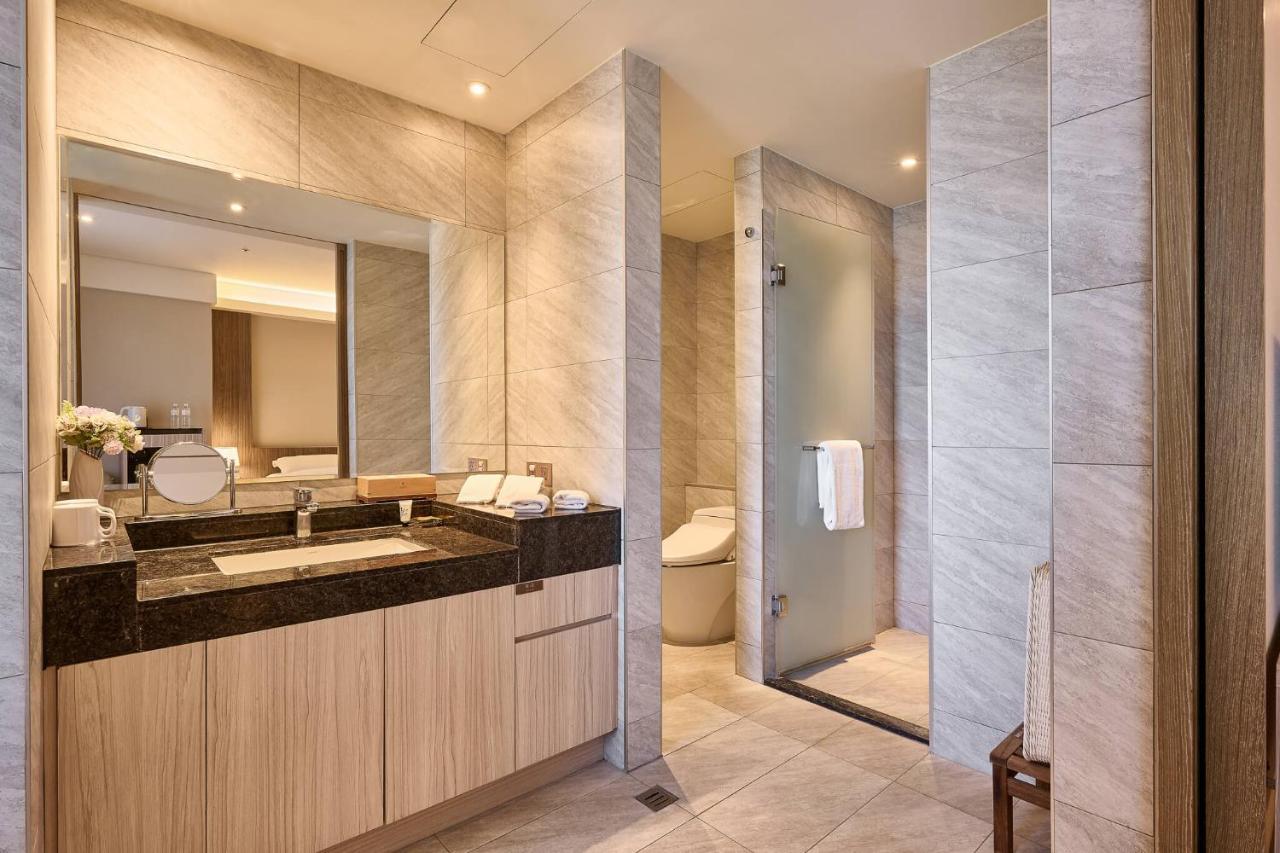 คังเยว่ ฮอต สปริง รีสอร์ต Hotel หลัวตง ภายนอก รูปภาพ Bathroom