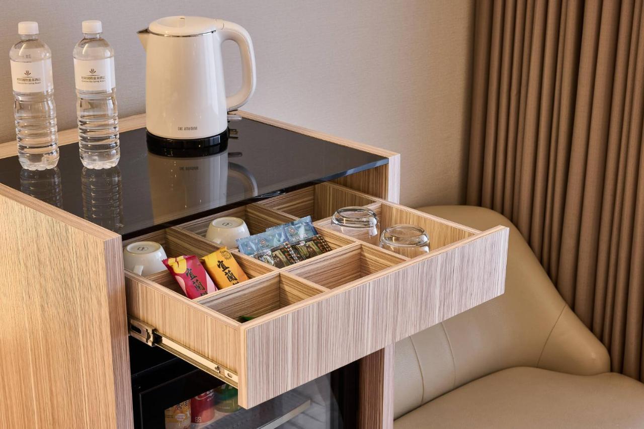 คังเยว่ ฮอต สปริง รีสอร์ต Hotel หลัวตง ภายนอก รูปภาพ