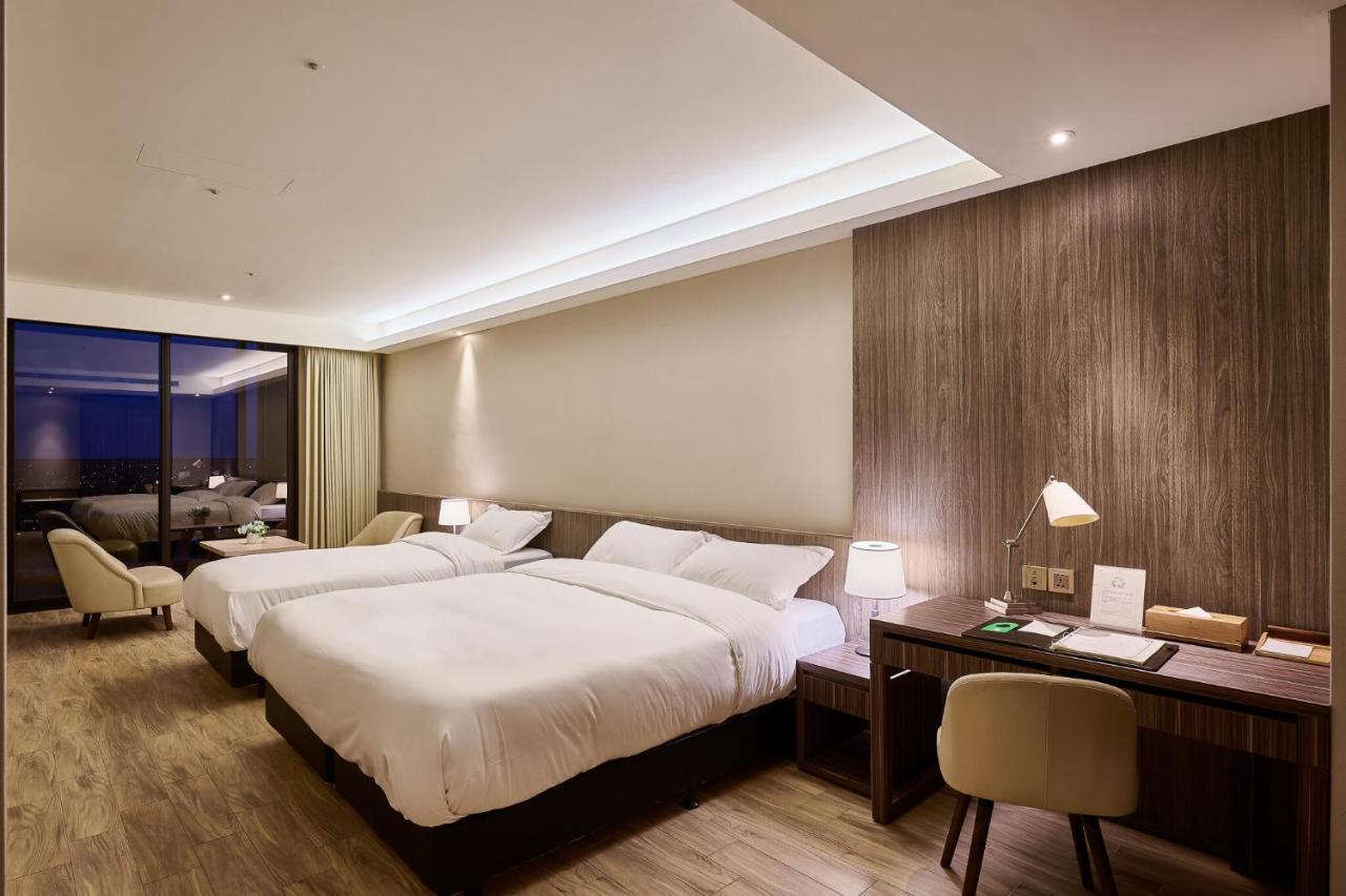 คังเยว่ ฮอต สปริง รีสอร์ต Hotel หลัวตง ภายนอก รูปภาพ Deluxe Room