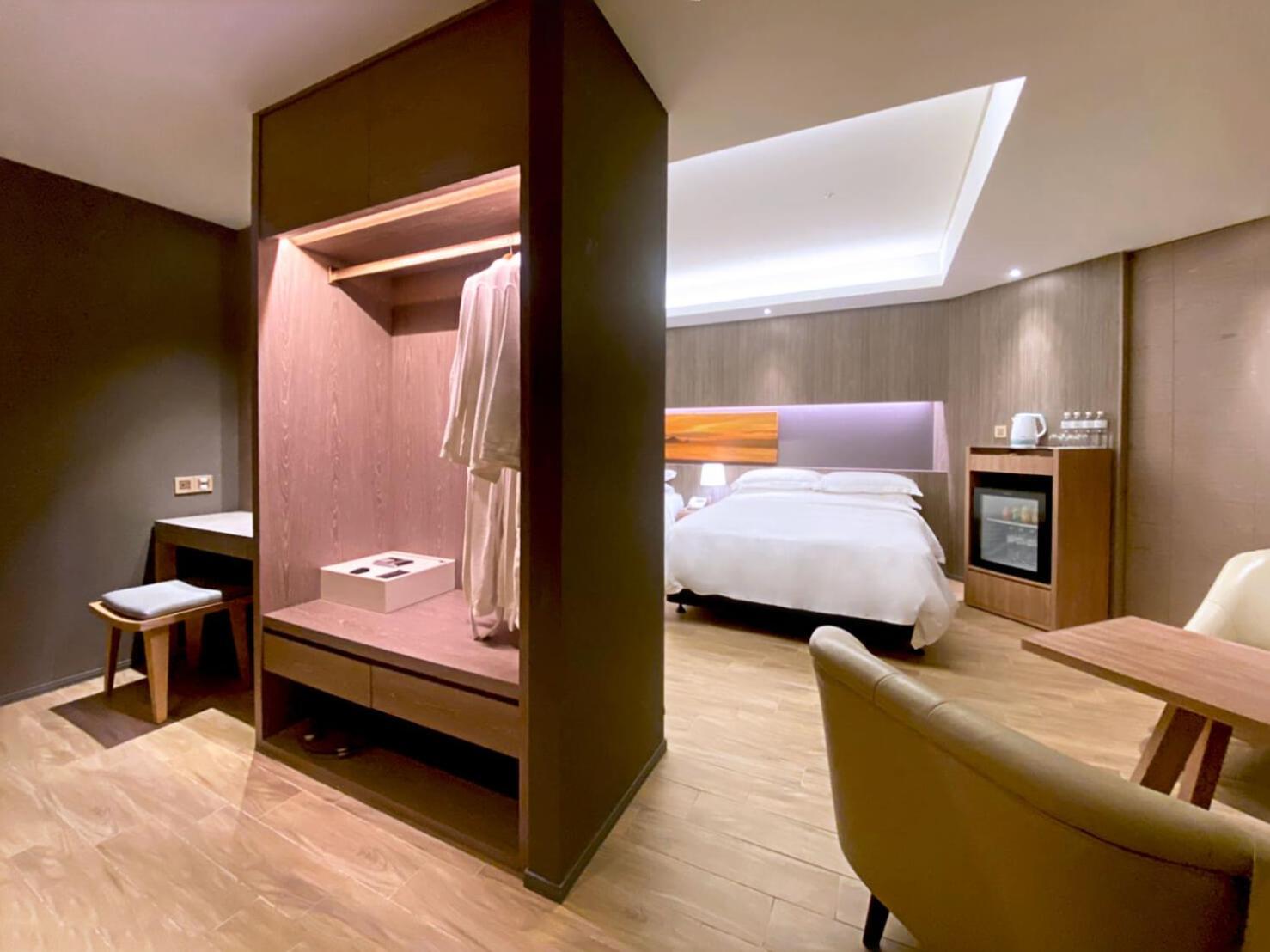 คังเยว่ ฮอต สปริง รีสอร์ต Hotel หลัวตง ห้อง รูปภาพ Deluxe Room